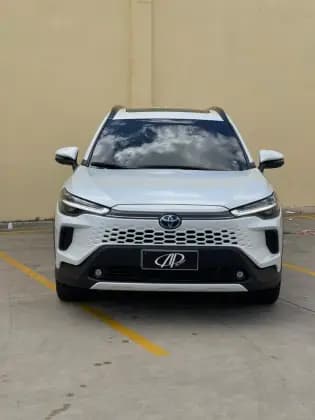 Carro 1.8 VVT-I HYBRID FLEX XRX CVT