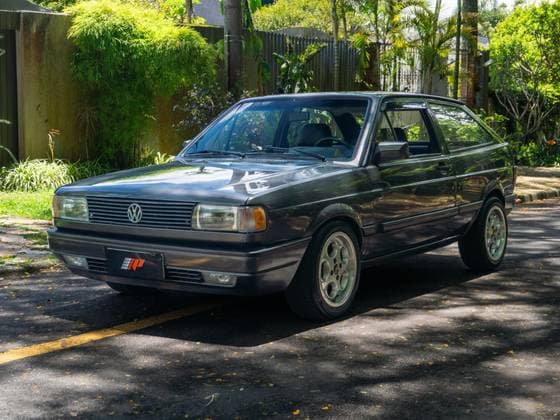 Carro 1.8 CL 8V GASOLINA 2P MANUAL