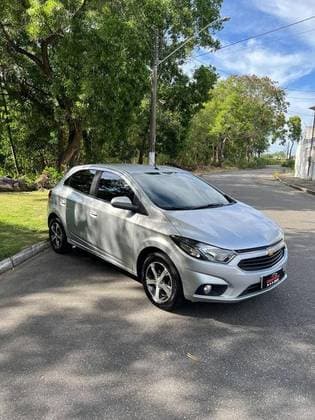 Carro 1.4 MPFI ACTIV 8V FLEX 4P AUTOMÁTICO