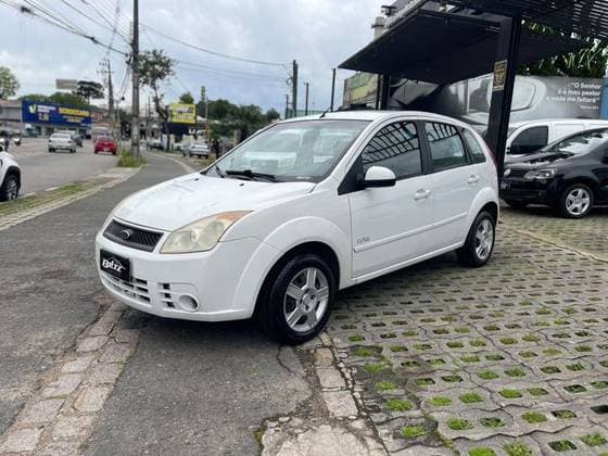 Carro 1.6 MPI CLASS HATCH 8V FLEX 4P MANUAL