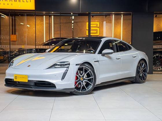 Carro 4S ELÉTRICO