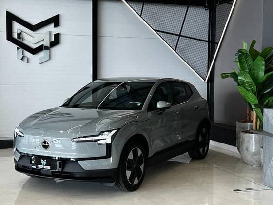 Carro 51 KW ELÉTRICO CORE