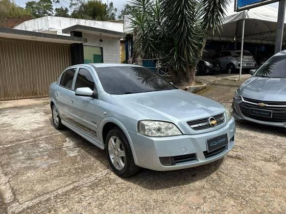 Carro 2.0 MPFI ADVANTAGE 8V FLEX 4P AUTOMÁTICO