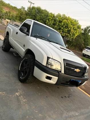 Carro 2.4 MPFI ADVANTAGE 4X2 CS 8V FLEX 2P MANUAL