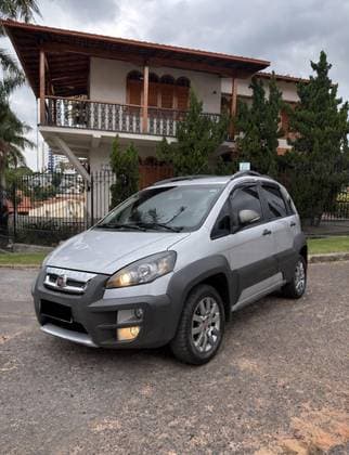 Carro 1.8 MPI ADVENTURE 16V FLEX 4P MANUAL