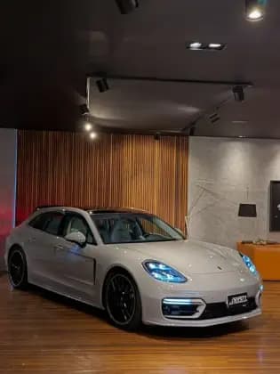 Carro 2.9 V6 E-HYBRID 4 SPORT TURISMO PDK
