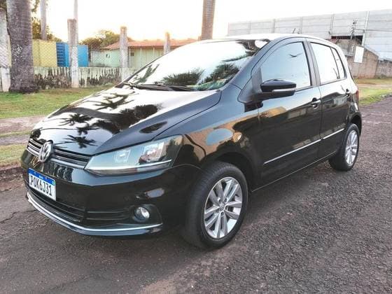 Carro 1.0 MPI TRACK 12V FLEX 4P MANUAL