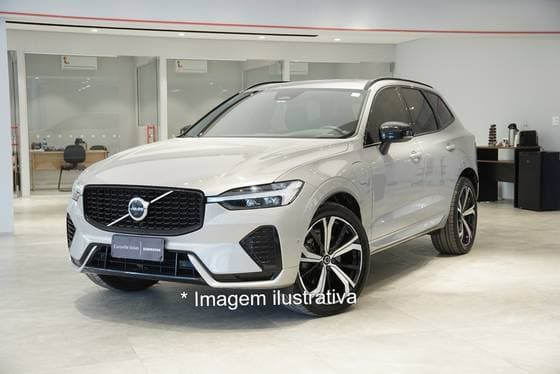 Carro 2.0 T8 RECHARGE ULTIMATE DARK AWD GEARTRONIC
