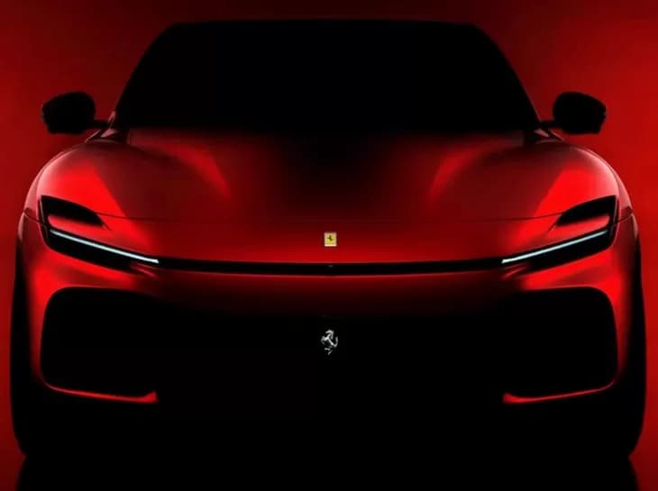 Motor V12 aspirado vai equipar Ferrari Purosangue