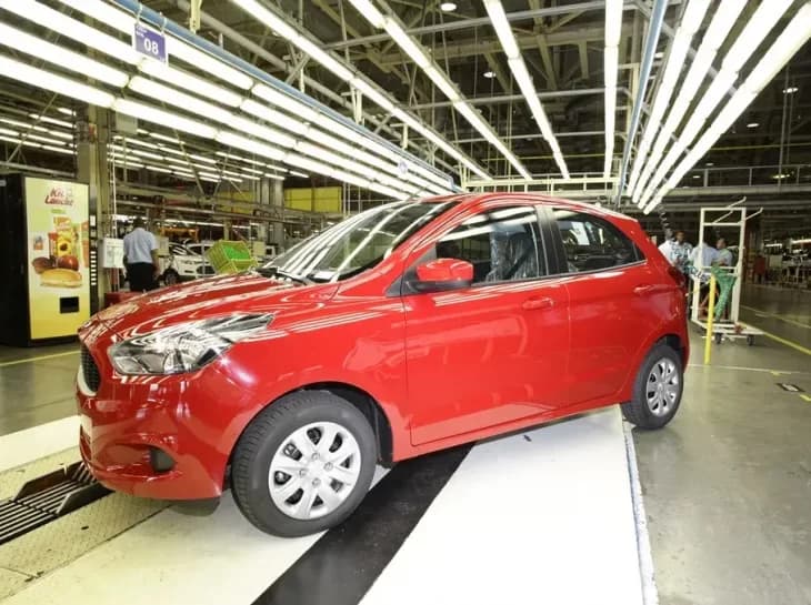 Ford e Governo da Bahia selam acordo por fábrica