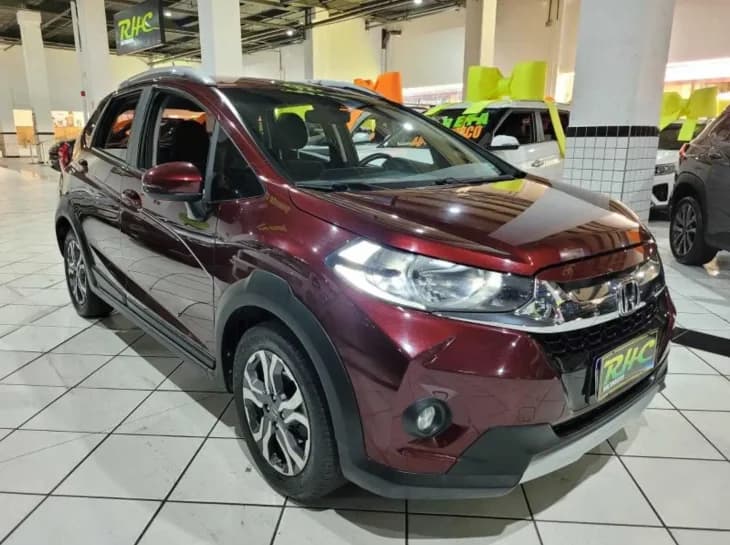 5 carros usados altinhos por até R$ 85 mil