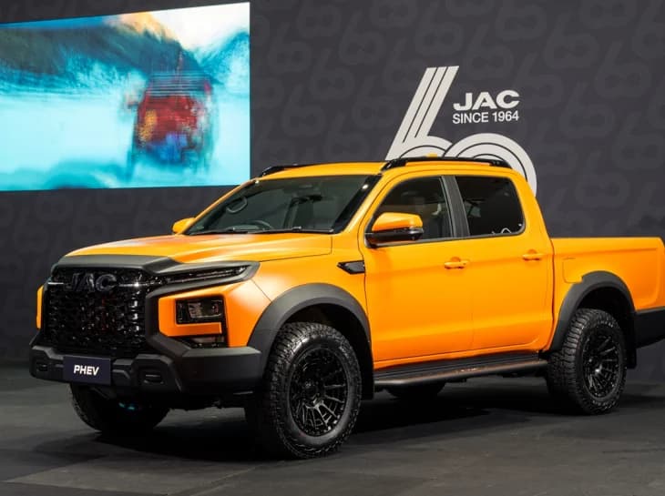 Hunter híbrida e sedã de luxo: os destaques da JAC