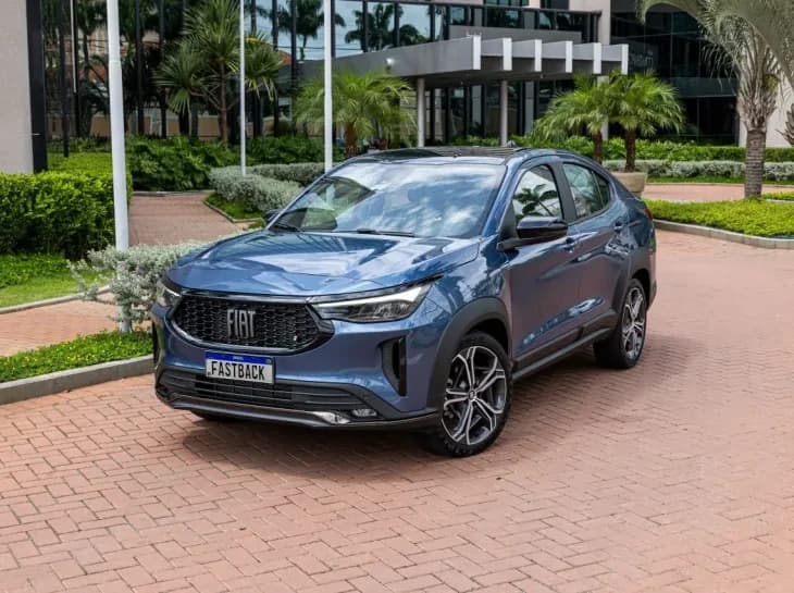 Fiat passa BYD em junho no ranking dos híbridos