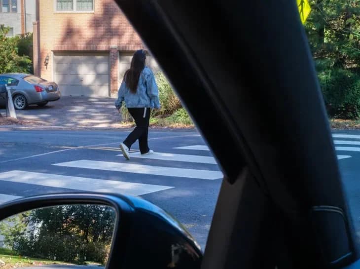 Pontos cegos aumentam riscos para pedestres