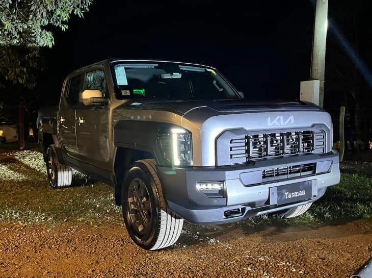 Kia entra na briga das picapes médias com a Tasman
