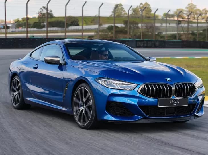 Aceleramos os 530 cv do BMW M850i em Interlagos