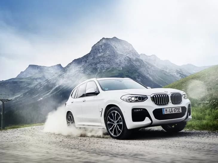 BMW tem desconto de até R$ 30 mil este mês
