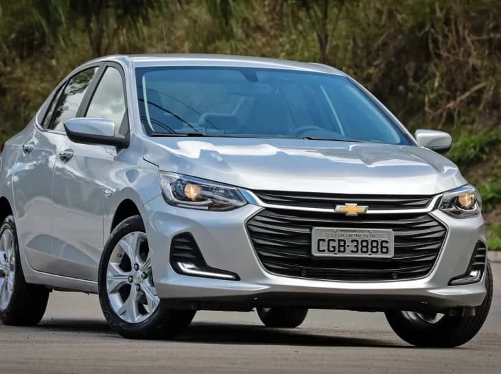 Procurado: Chevrolet Onix Plus