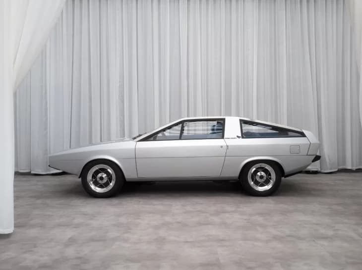 Hyundai recria conceito apresentado em 1974