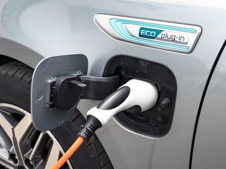Carro híbrido: o que é e como funciona