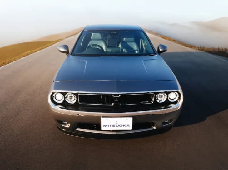 Honda Challenger? Civic vira réplica do muscle car