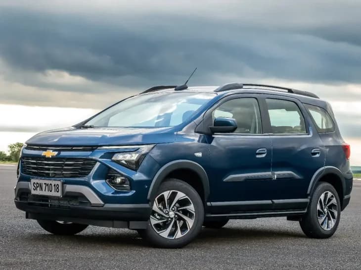 Inimigos do fim: os 5 carros mais antigos em linha