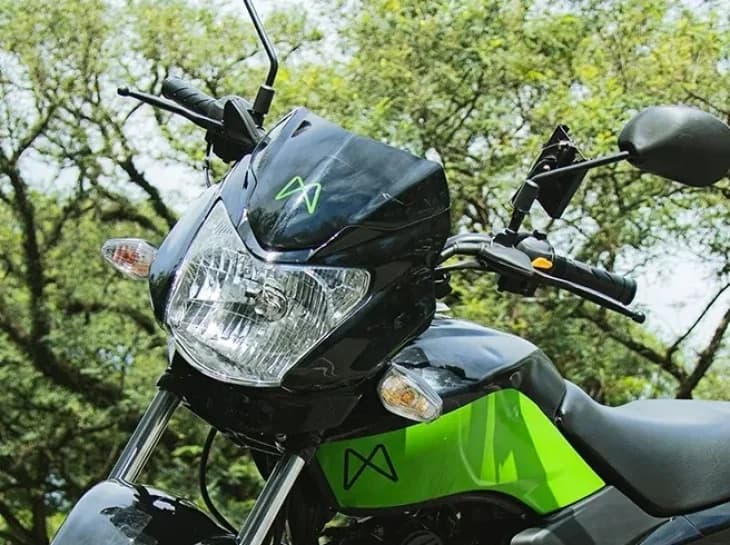 Moto de R$ 13 mil que bombou em 2024 reduz marcha