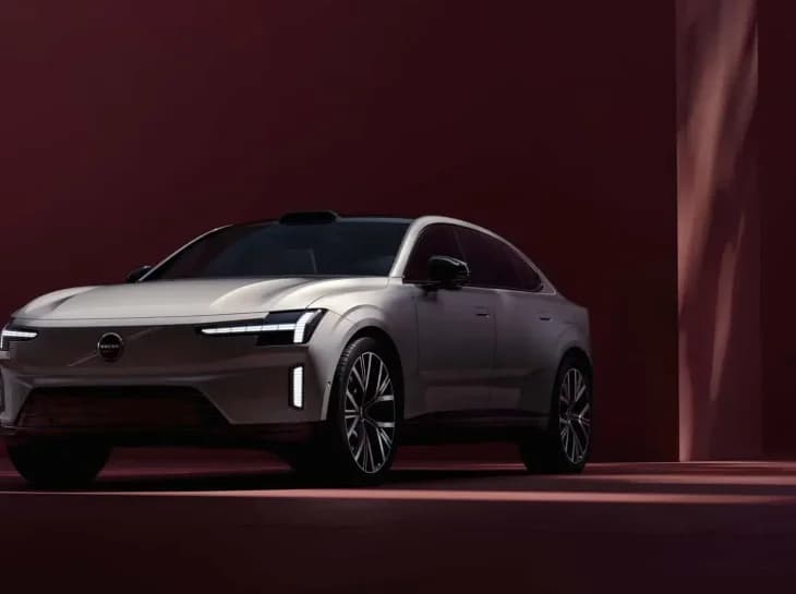 Volvo confirma sedã ES90 para o Brasil