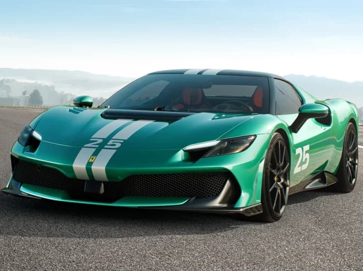 880 cv híbridos: a fúria selvagem da nova Ferrari!