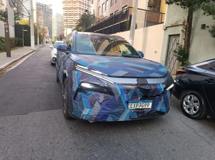 BYD Tan: SUV chinês se disfarça em SP. Por quê?