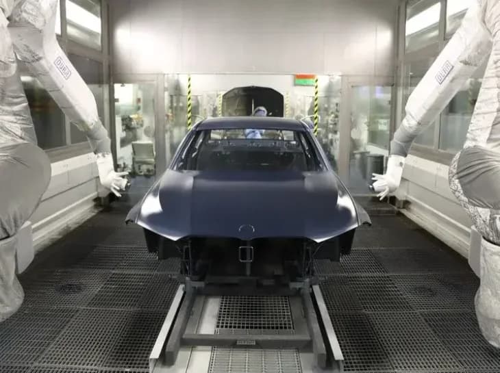 BMW Série 3 bate 45 mil unidades feitas no Brasil