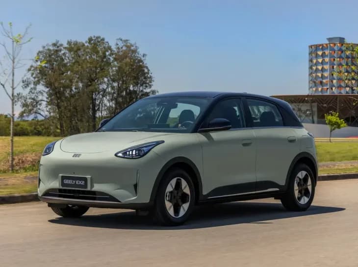 Geely vai fazer carros em fábrica da Ford