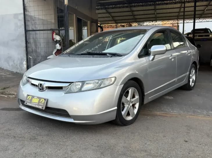 4 carros confiáveis da Honda por até R$ 50 mil