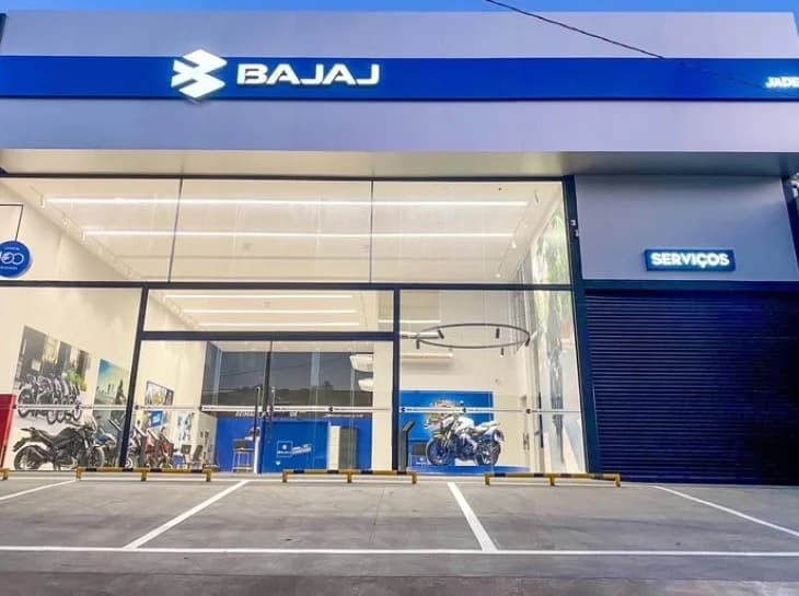 O ano mal começou e a Bajaj já tem novidades