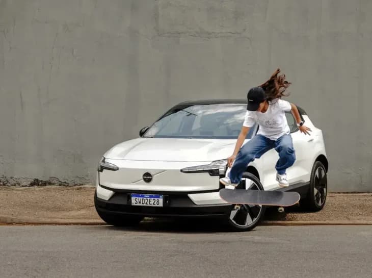 Rayssa Leal brilha em campanha de SUV de 428 cv