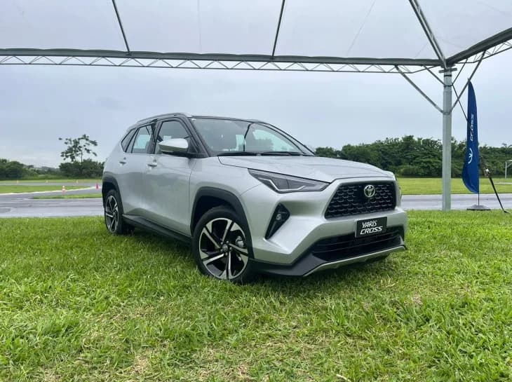 Yaris Cross apronta e é top 10 nas concessionárias