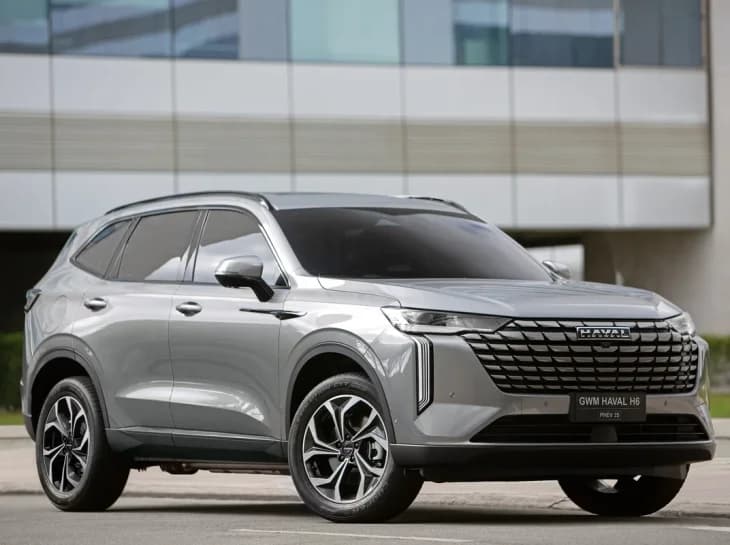 Qual SUV médio tem mais espaço?