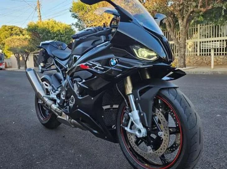 Motos de 200 mil: 10 melhores opções premium