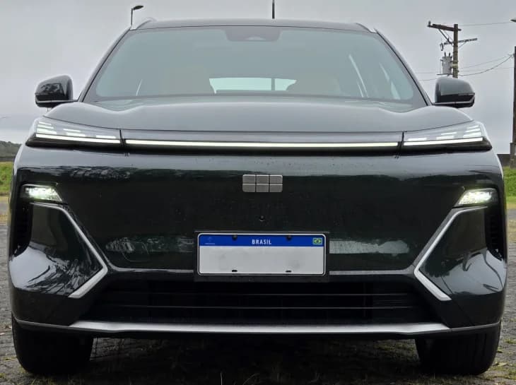 Geely EX5 EMi Ultra: destaque para espaço interno