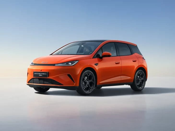 BYD Dolphin híbrido roda mais de 1.000 km