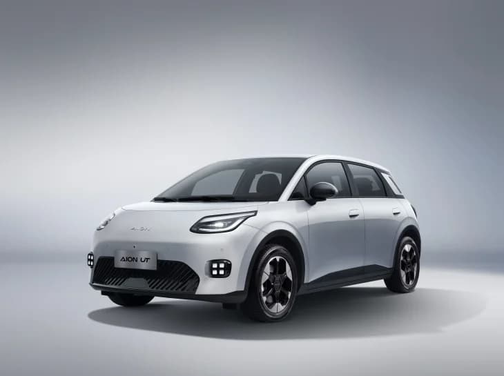 Rival do BYD Dolphin: GAC Aion UT em pré-venda