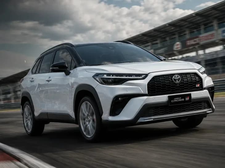 Toyota Corolla Cross 2027 muda nos detalhes