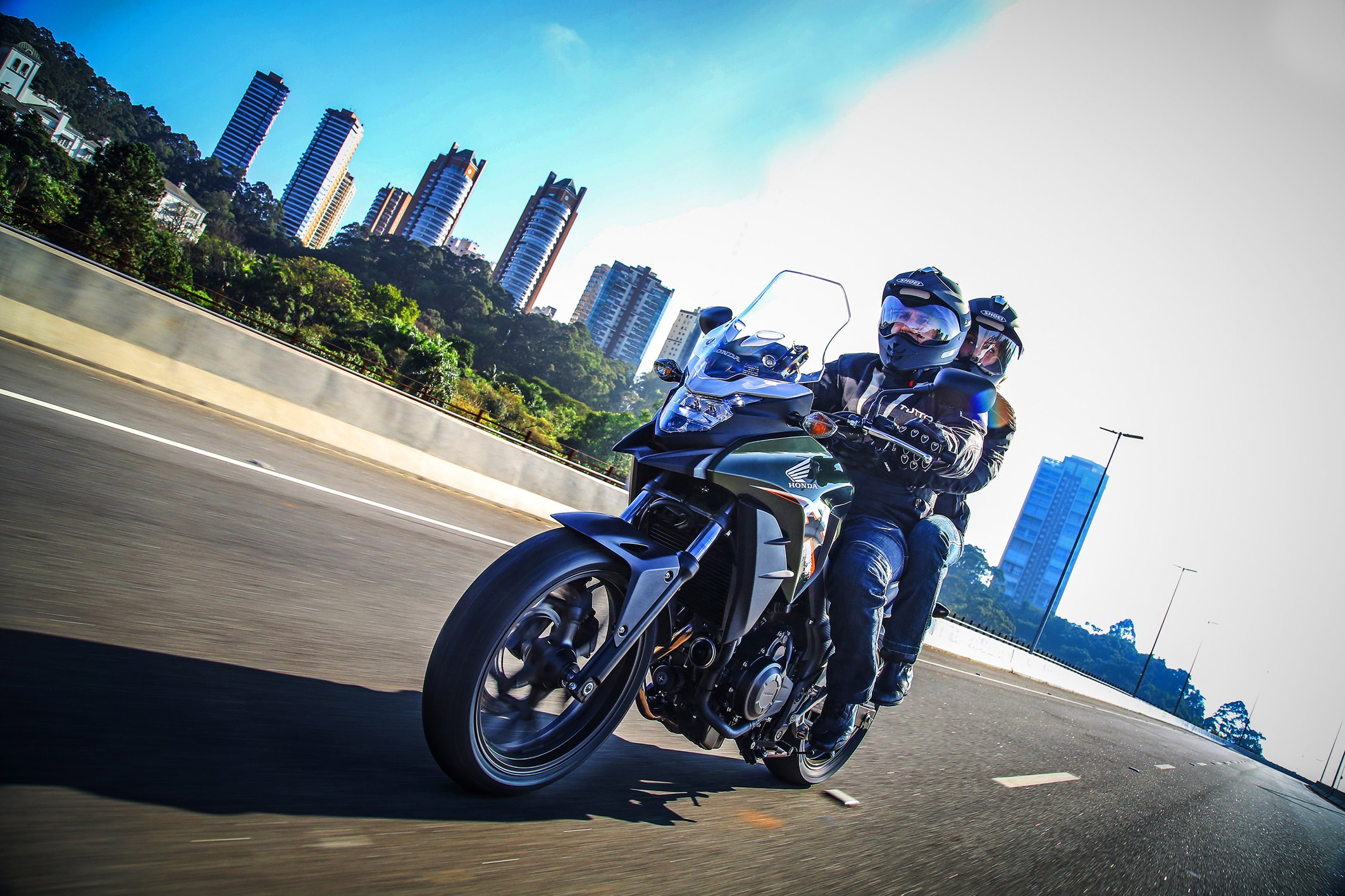 Honda lança linha CB500 2018 com novos grafismos e mais barata!