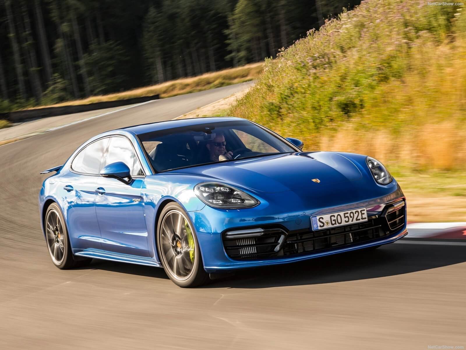 Porsche Panamera Turbo S e-Hybrid