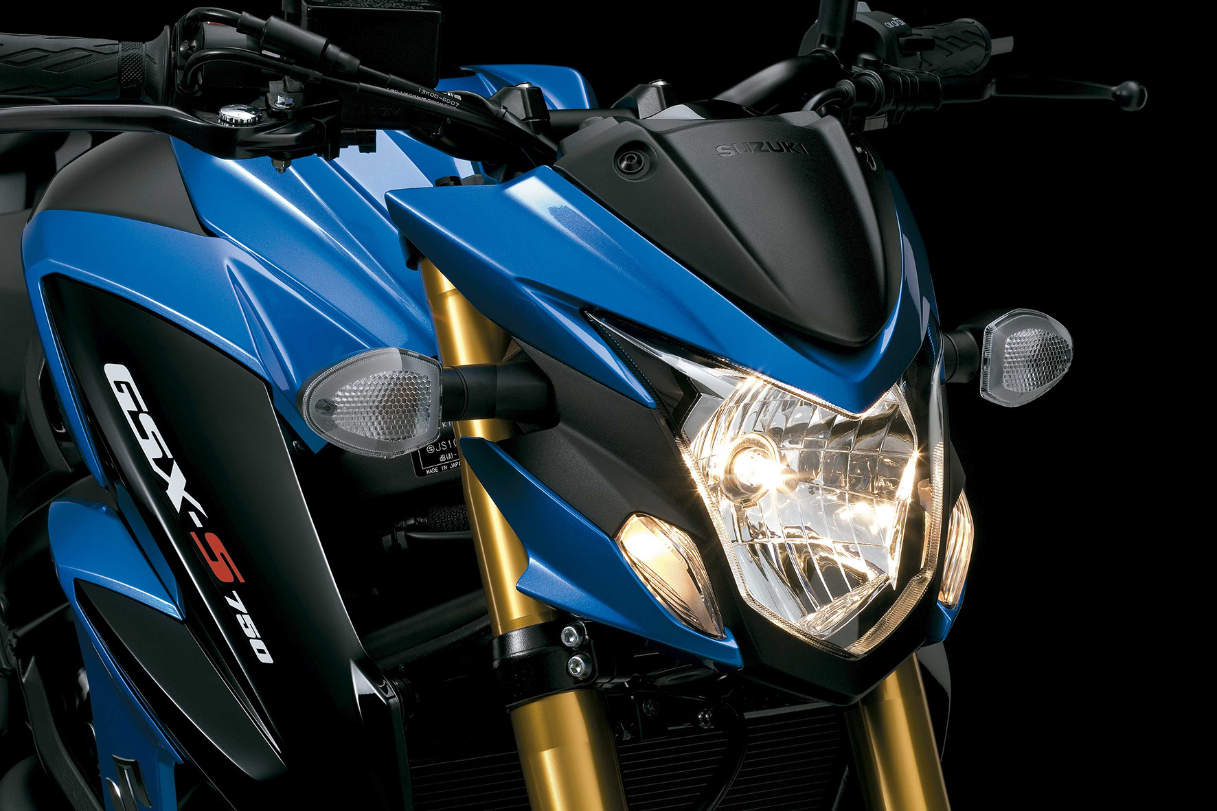 suzuki gsx-s 750