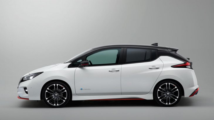 Download imagens O Nissan Leaf Nismo RC Conceito, 2018, 4k, vista frontal, elétrico  carro de corrida, carro desportivo, Japonês carros elétricos, ajuste de  Folh…