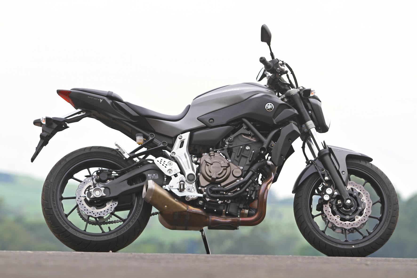  Leve e esguia a Yamaha MT-07 é perfeita para o uso urbano