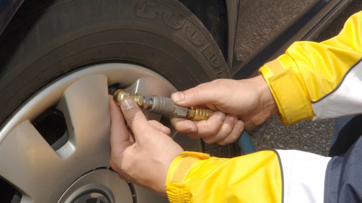 8 dicas para evitar problemas com o carro parado