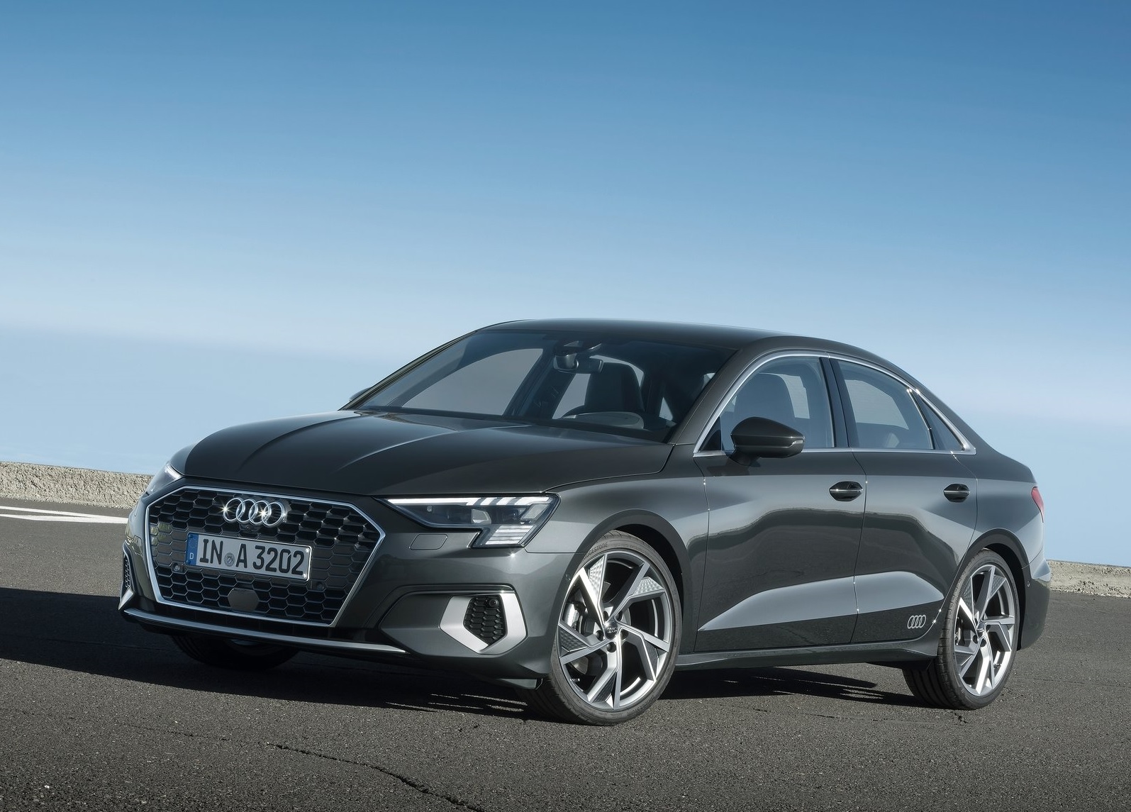 Novo Audi A3 Sedan fica maior e mais econômico