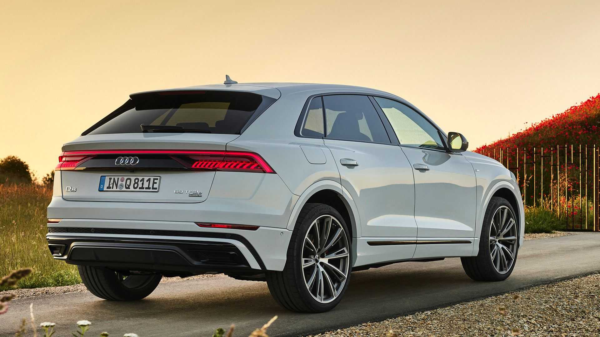 Audi Q8 Híbrido Plug In Traseira